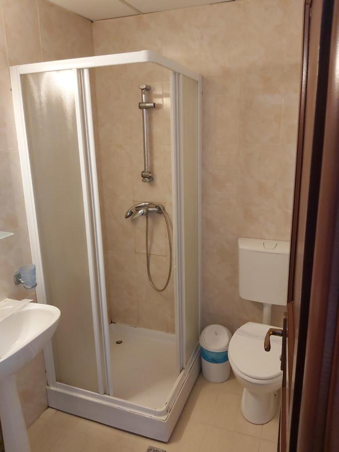Hotel River Targu Jiu Ngoại thất bức ảnh