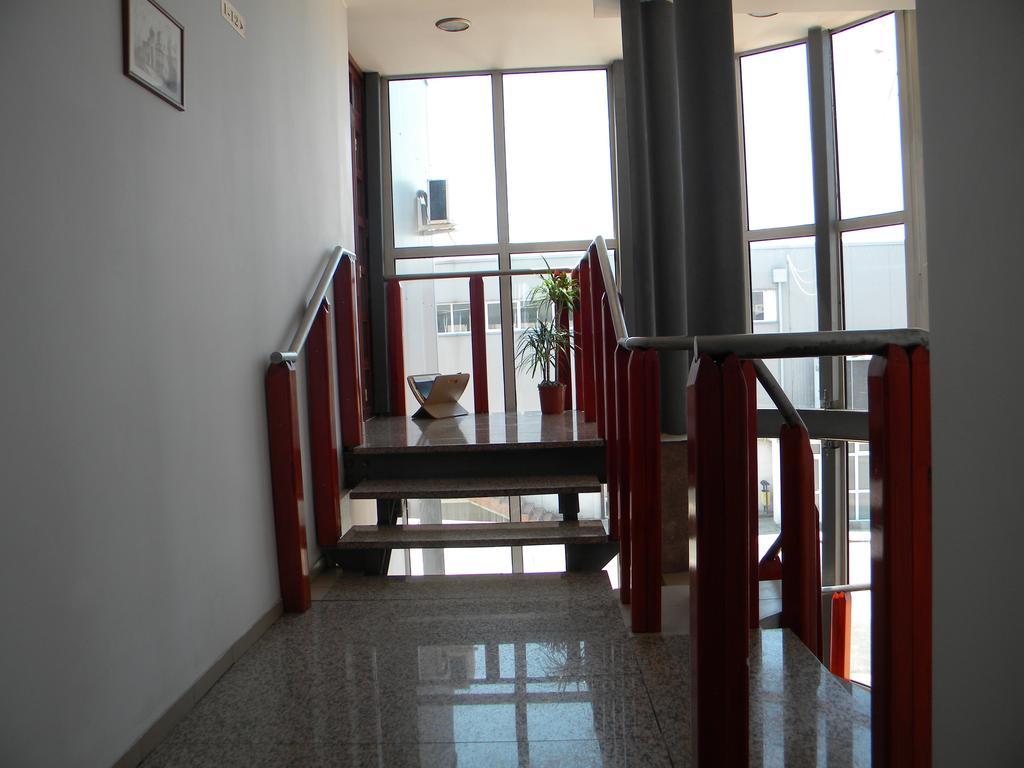 Hotel River Targu Jiu Phòng bức ảnh